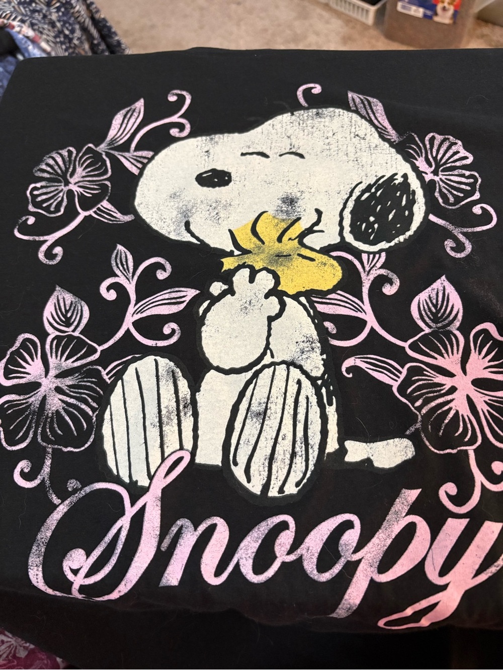 Snoopy&Woodstock ladies 4x black tee shirt SS graphic on front too cute